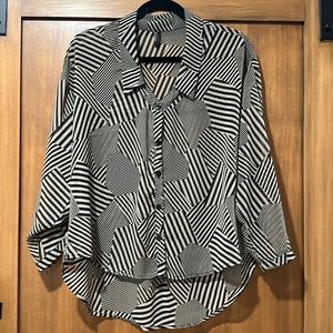 Geometric button down blouse